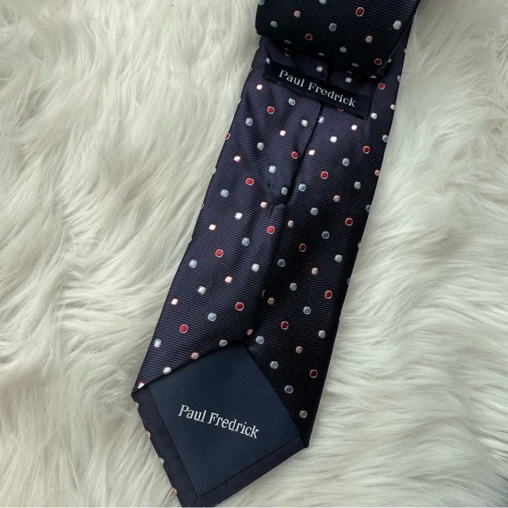 Paul Fredrick Tie Navy Blue Polka Dot 100% Silk Tie - Picture 5 of 6